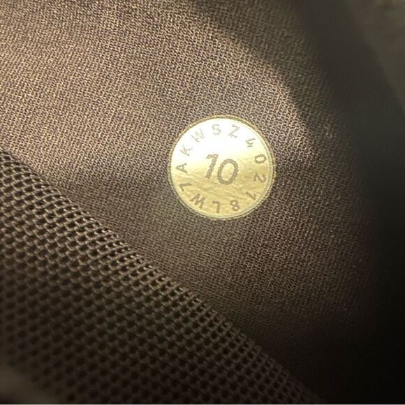 Lululemon Run Times Short (4”) lined athletic shorts size 10 - Picture 7 of 7